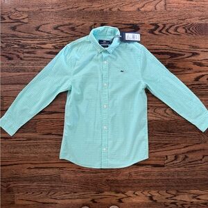 ✨NWT✨Vineyard Vines Boys Whale Button Down Shirt, Capri Blue, Size Small